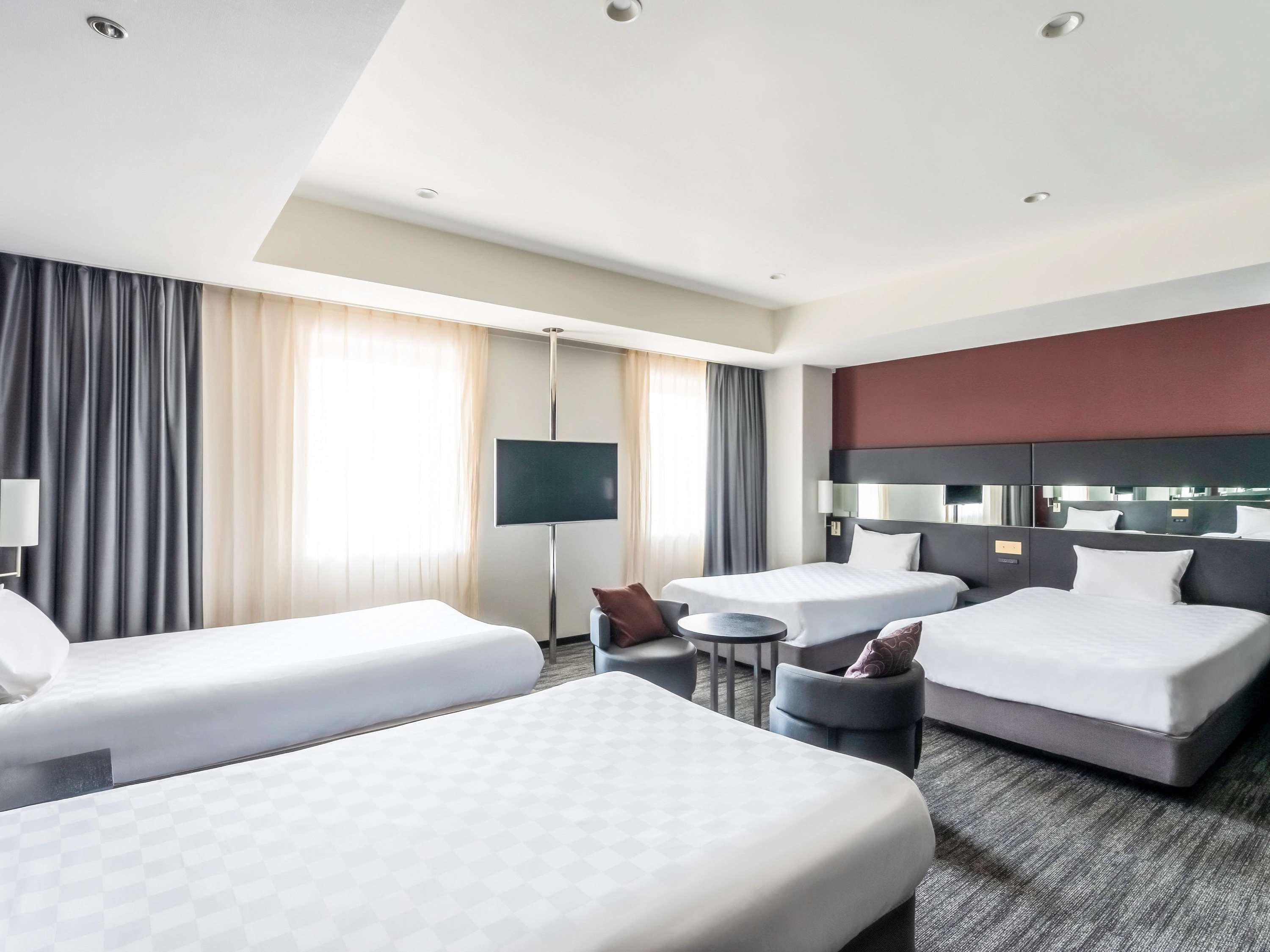 Отель Ibis Styles Osaka Namba Экстерьер фото